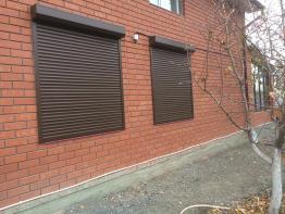 Рольставни на частный дом.