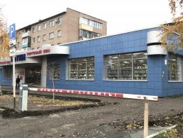 Шлагбаум на магазине 
